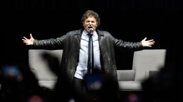 El presidente de Argentina, Javier Milei, en la presentación de su libro 'Capitalismo, socialismo y la trampa neoclásica' en el Luna Park