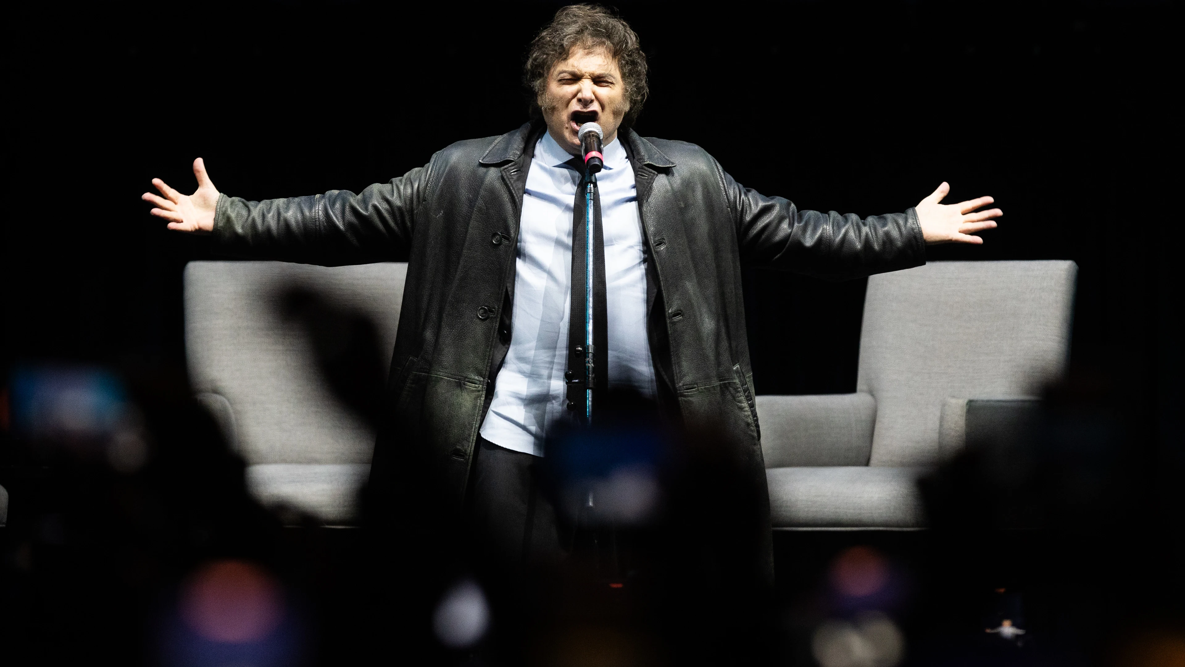 El presidente de Argentina, Javier Milei, en la presentación de su libro 'Capitalismo, socialismo y la trampa neoclásica' en el Luna Park