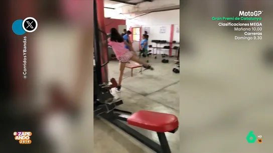 Berta Collado descubre el gimnasio ideal: máquinas variadas y un puesto de tacos Berta Collado descubre el gimnasio ideal: máquinas variadas y un puesto de tacos