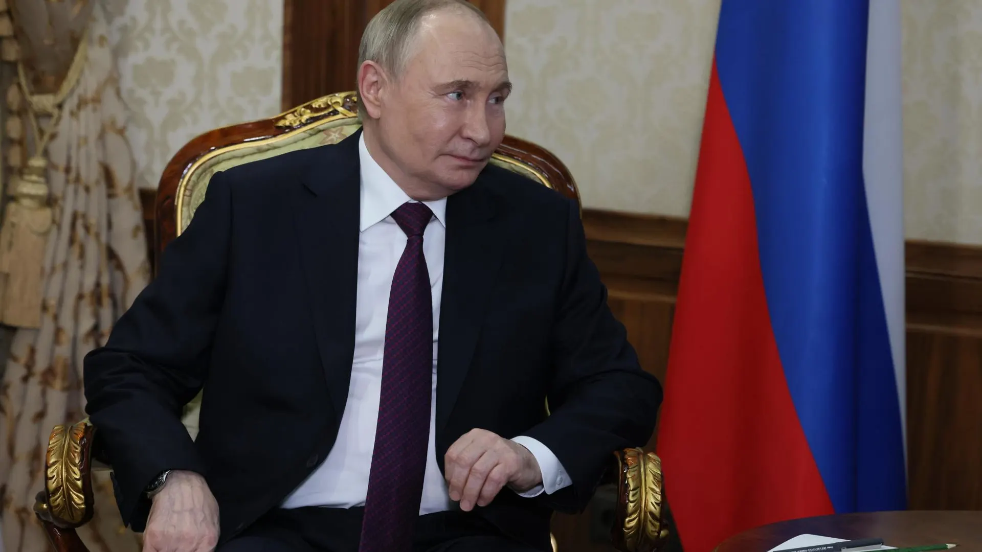 El presidente ruso, Vladímir Putin, durante una reunión con su homólogo bielorruso, Aleksandr Lukashenko.