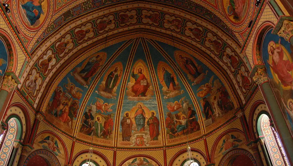 Interior de la Catedral de Agen, Nueva Aquitania (Francia)