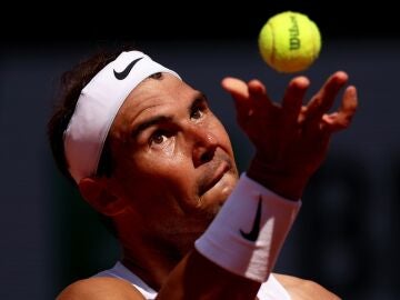 Rafa Nadal, en un saque