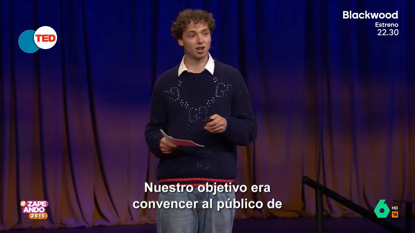 El líder del movimiento que afirmaba que los pájaros no existen desvela que todo es un bulo El líder del movimiento que afirmaba que los pájaros no existen desvela que todo es un bulo