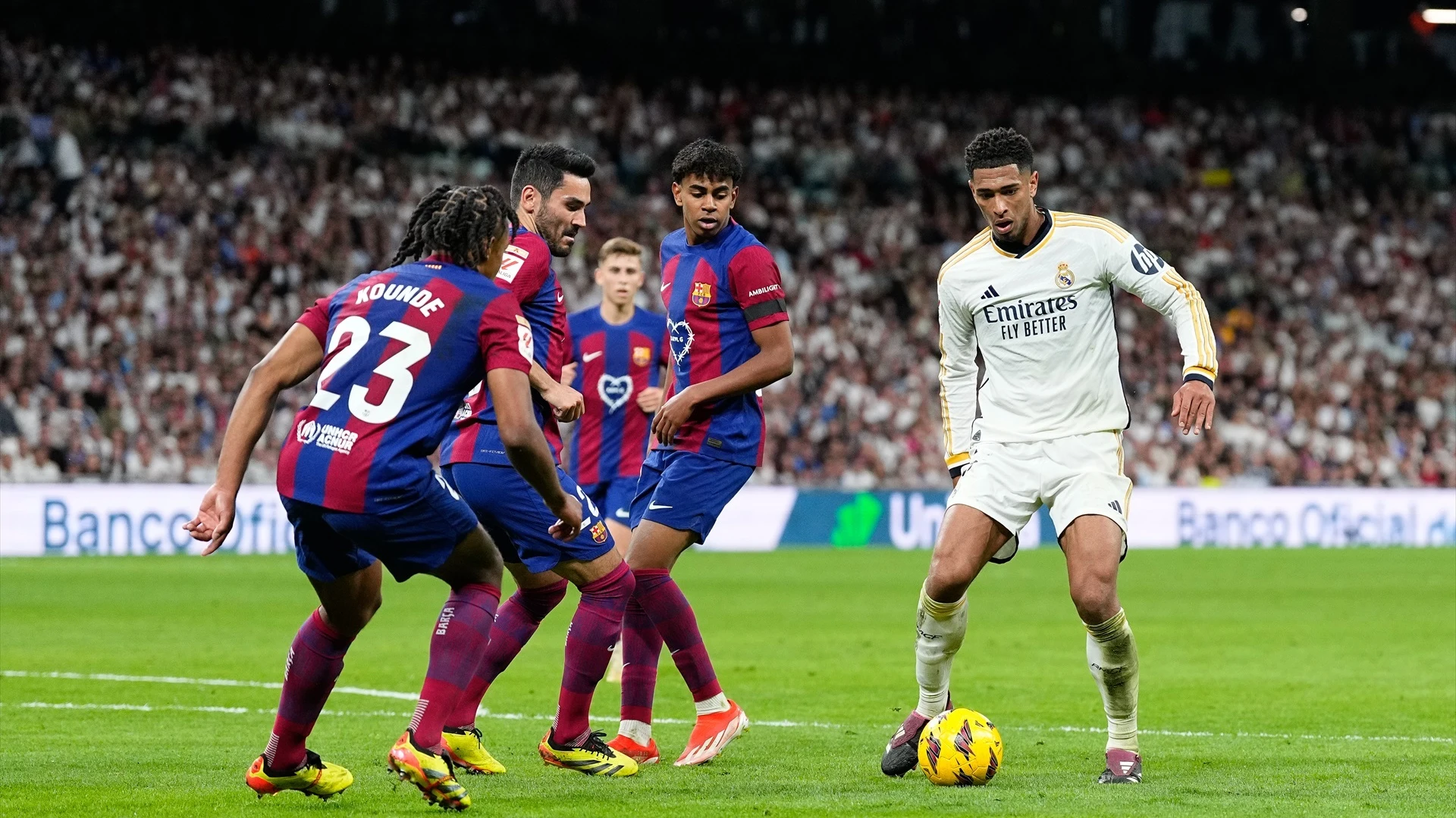 Imagen de archivo de un partido entre el Real Madrid y el FC Barcelona.