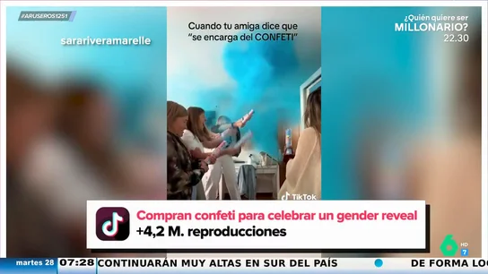 Compran confeti para revelar el sexo del bebé de su amiga y en realidad es pintura: "¡Mira el techo!" Compran confeti para revelar el sexo del bebé de su amiga y en realidad es pintura: "¡Mira el techo!"