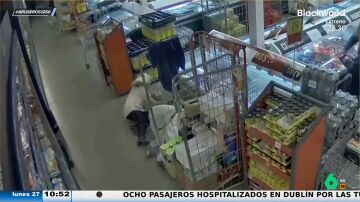 Finge una caída en un supermercado para que la indemnicen y acaba pagando: "El juez al ver las imágenes se ha descojonado"