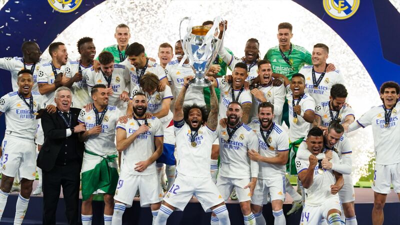 Los futbolistas del Real Madrid celebran la Decimocuarta