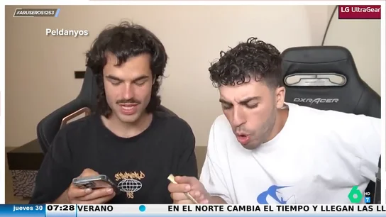 Dos chicos se 'viralizan' probando en su casa lo nuevo de Dabiz Muñoz: "Por este precio puedes comer en un restaurante muy bueno e hincharte" Dos chicos se 'viralizan' probando en su casa lo nuevo de Dabiz Muñoz: "Por este precio puedes comer en un restaurante muy bueno e hincharte"