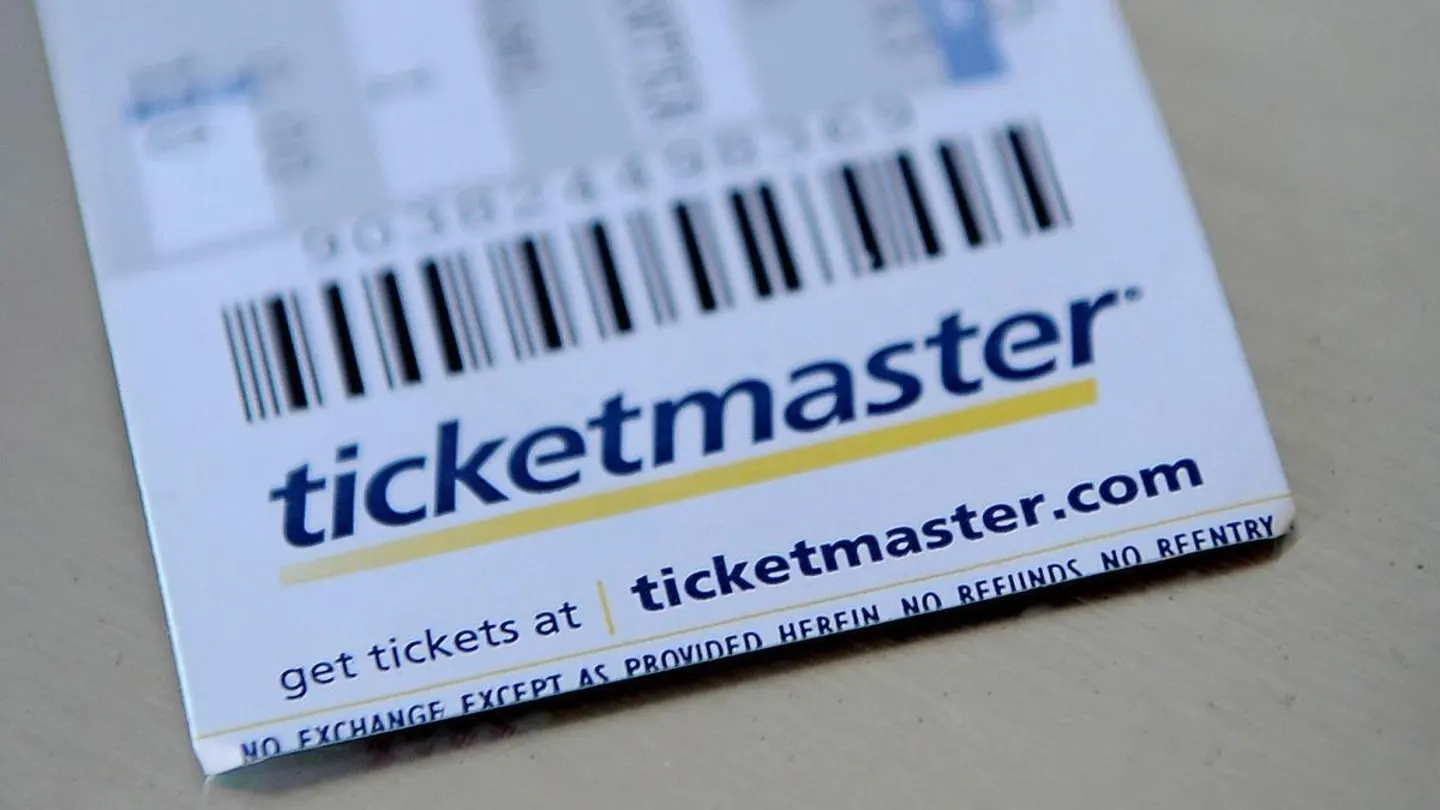 Fotografía de archivo de un tiquet expedio por Ticketmaster, en Los Ángeles Fotografía de archivo de un tiquet expedio por Ticketmaster, en Los Ángeles