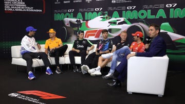 Pilotos de Fórmula 1 en rueda de prensa