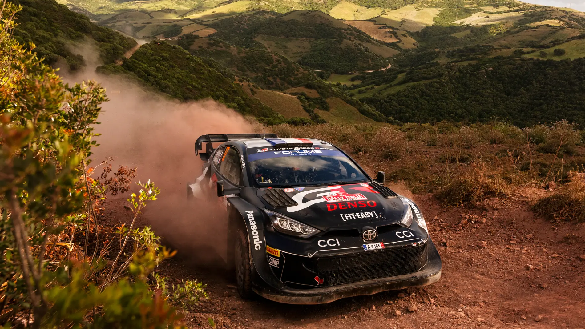 Sébastien Ogier primer líder del 'rally del futuro' Sébastien Ogier primer líder del 'rally del futuro'
