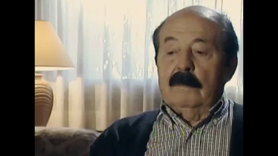 La gran mentira de Enric Marco que le convirtió en un símbolo: un oficial nazi le "rompió un brazo por ganarle al ajedrez" La gran mentira de Enric Marco que le convirtió en un símbolo: un oficial nazi le "rompió un brazo por ganarle al ajedrez"