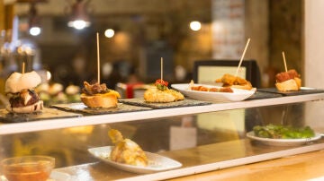 Tapas en un bar de Logroño