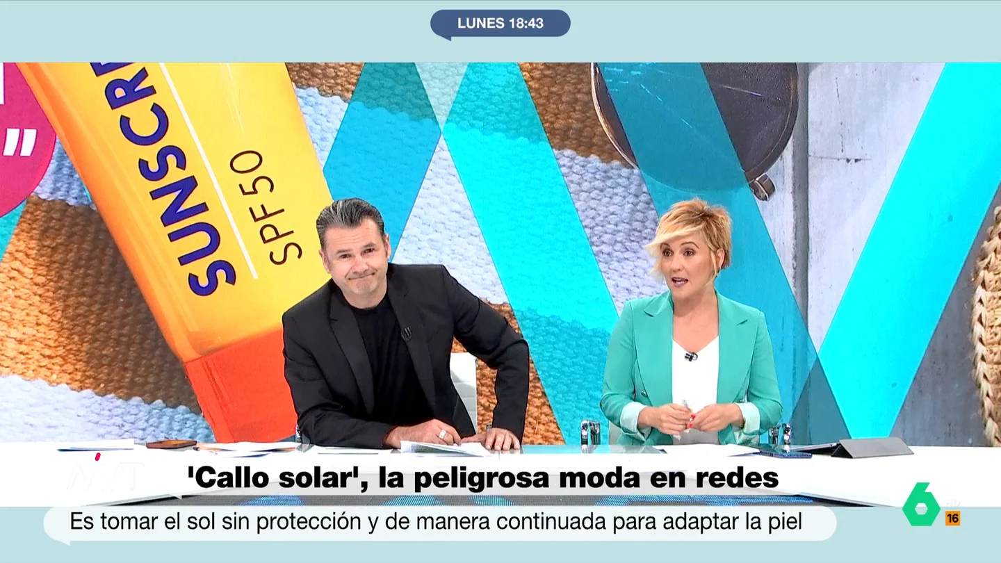 Cristina Pardo, sobre la moda en redes del 'callo solar' Cristina Pardo, Iñaki López y María Lamela analizan en este vídeo la nueva y peligrosa tendencia que se propaga por las redes sociales, que consta de tomar el sol sin ninguna crema protectora para hacer lo que se ha llamado como 'callo solar'.