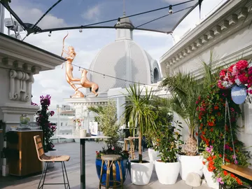 El Jardín de Diana, rooftop de Hyatt Centric Gran Vía El Jardín de Diana, rooftop de Hyatt Centric Gran Vía