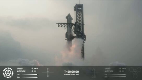 SpaceX logra lanzar Starship, el cohete m&aacute;s grande del mundo y que regrese de forma controlada a la Tierra