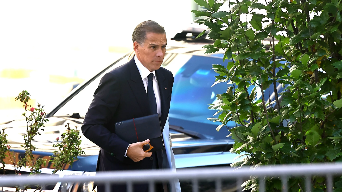 El hijo de Joe Biden, Hunter Biden, a su llegada a la Corte este martes en su segundo día de juicio. El hijo de Joe Biden, Hunter Biden, a su llegada a la Corte este martes en su segundo día de juicio.