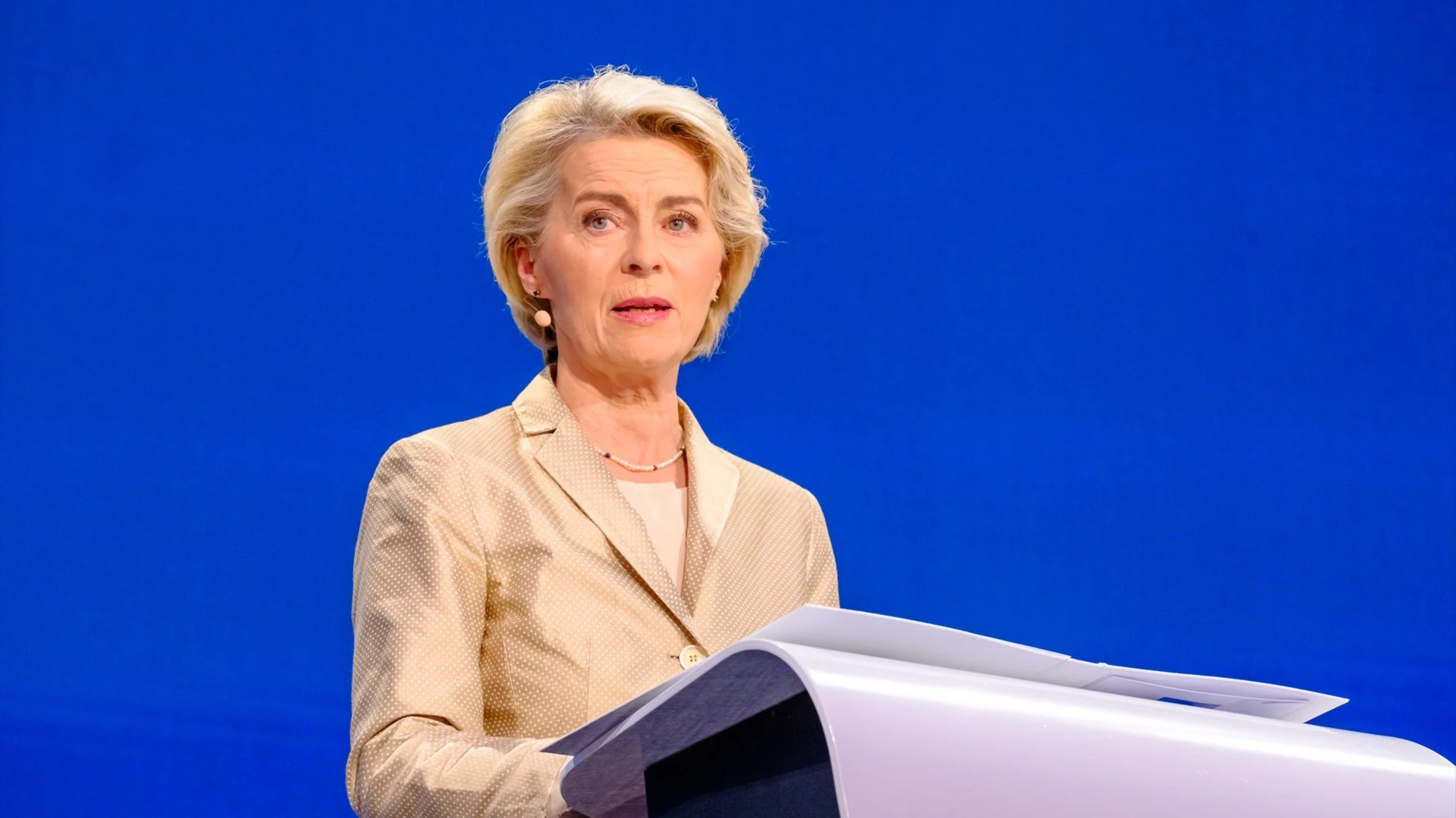 Von der Leyen.