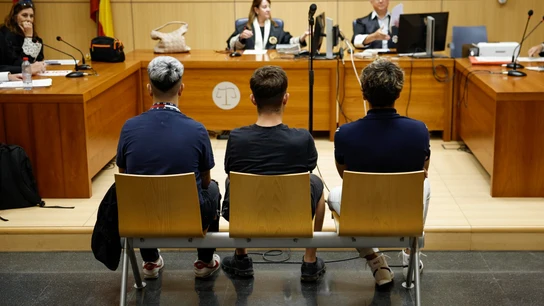 Condenados por insultos racistas a Vinicius. Condenados por insultos racistas a Vinicius.