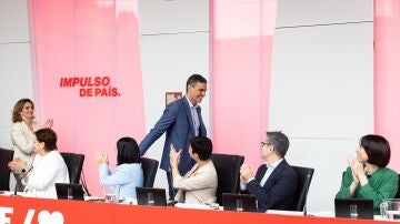 Pedro Sánchez en su llegada a la Comisión Ejecutiva Federal del PSOE este lunes