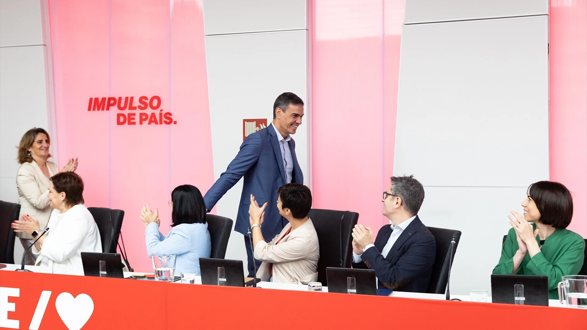 Pedro Sánchez en su llegada a la Comisión Ejecutiva Federal del PSOE este lunes