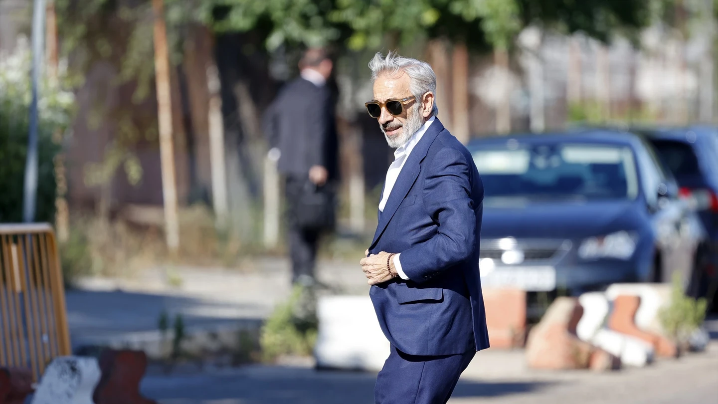 Imanol Arias llega a la Audiencia de San Fernando de Henares para declarar. Imanol Arias llega a la Audiencia de San Fernando de Henares para declarar.