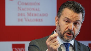 El presidente de la CNMV, Rodrigo Buenaventura, presenta el plan de actividades de la entidad para 2024, en la sede de CNMV, a 27 de febrero de 2024, en Madrid (España).