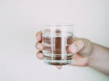 La mejor bebida para la hidratación no es el agua, según un estudio La mejor bebida para la hidratación no es el agua, según un estudio