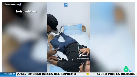 Le retan a comer comida callejera en la India a cambio de lo que quiera y acaba en el hospital Le retan a comer comida callejera en la India a cambio de lo que quiera y acaba en el hospital