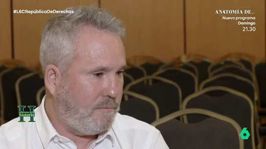 El nieto de Luis Muñoz se emociona al recordar lo que le dijo un juez franquista a su tío condenado a muerte laSexta Columna acompaña a Luis Muñoz hasta Tarazona, donde su abuelo fue fusilado días después del golpe militar de 1936. En este vídeo, explica cómo no solo su abuelo, sino también su tío, sufrieron las represalias del franquismo.