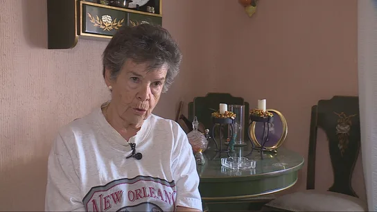 Mari Carmen, una inquilina de renta antigua que un fondo buitre quiere echar de su casa. Mari Carmen, una inquilina de renta antigua que un fondo buitre quiere echar de su casa.