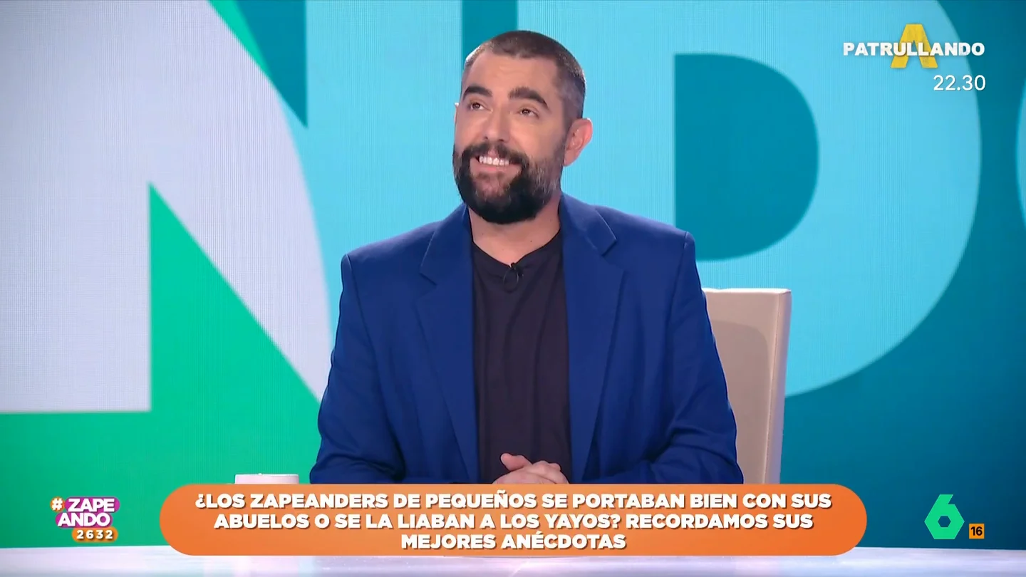 Dani Mateo recuerda las tardes de cine de verano con su abuelo: "Me llevó a ver Pepito piscinas" Dani Mateo recuerda las tardes de cine de verano con su abuelo: "Me llevó a ver Pepito piscinas"