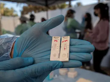 Enfermero con dos test de antígenos positivos con Covid Enfermero con dos test de antígenos positivos con Covid