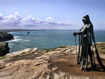 Estatua Rey Arturo Estatua Rey Arturo