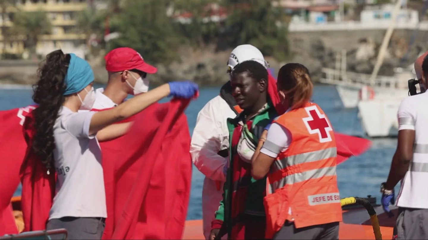 Migrantes llegan a Canarias Migrantes llegan a Canarias