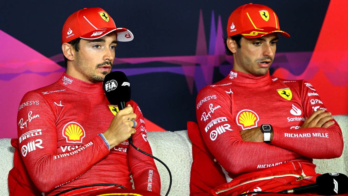 Carlos Sainz y Charles Leclerc Carlos Sainz y Charles Leclerc