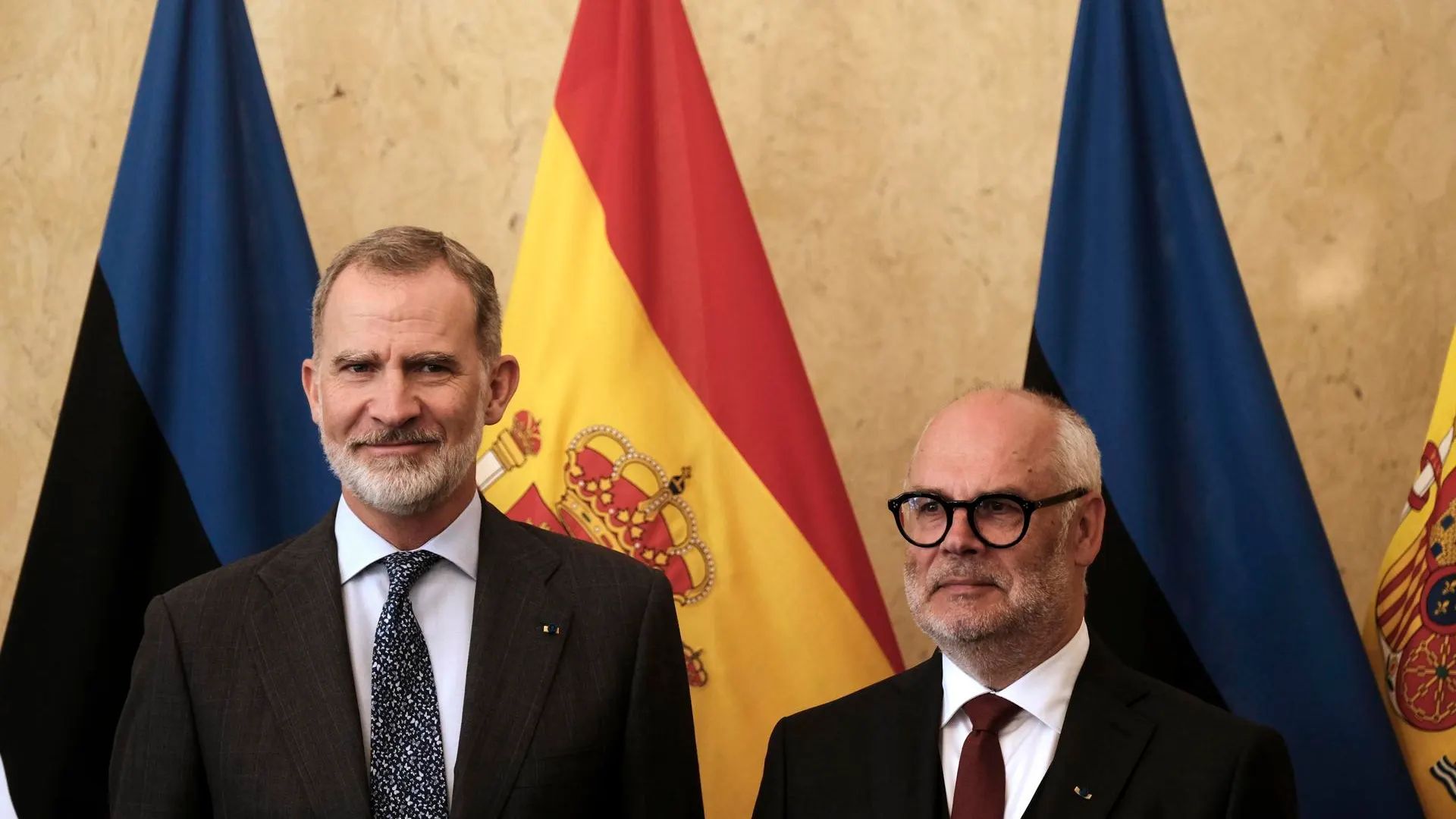 Felipe VI junto al presidente de Estonia, Alar Karis