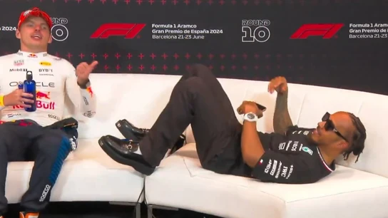 El 'vacile' de Verstappen a Hamilton: "¡Claramente está envejeciendo!" El 'vacile' de Verstappen a Hamilton: "¡Claramente está envejeciendo!"