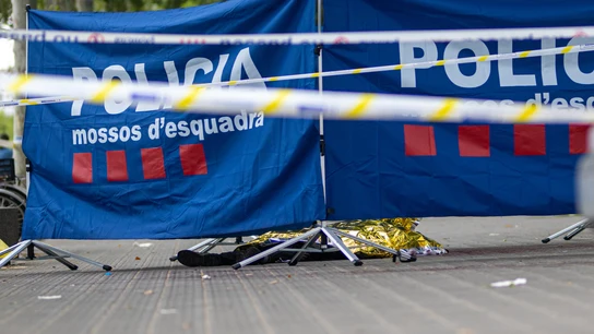 Despliegue de los Mossos d'Esquadra en el lugar del degollamiento. Despliegue de los Mossos d'Esquadra en el lugar del degollamiento.