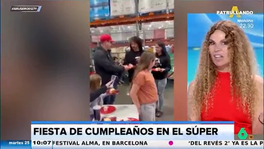 Su familia le organiza una fiesta sorpresa por su 40 cumpleaños en su supermercado favorito Su familia le organiza una fiesta sorpresa por su 40 cumpleaños en su supermercado favorito