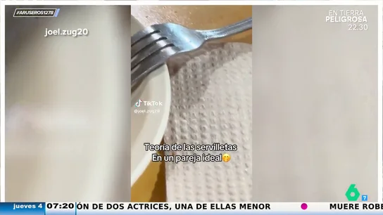 Así es la 'teoria de la servilleta': un hombre explica cómo saber si dos personas hacen buena pareja Así es la 'teoria de la servilleta': un hombre explica cómo saber si dos personas hacen buena pareja