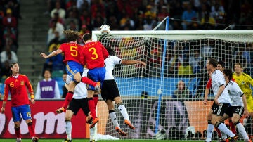 El gol de Puyol en la semifinal contra Alemania en el mundial de 2010