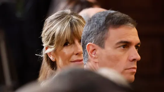 Begoña Gómez y Pedro Sánchez, en una imagen de archivo. Begoña Gómez y Pedro Sánchez, en una imagen de archivo.