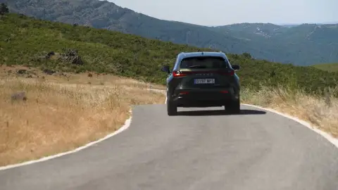 Lexus NX 450h+ Lexus NX 450h+