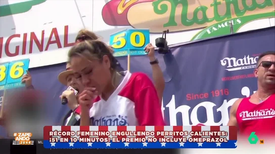 El indigesto récord de una mujer: se come 51 perritos calientes en 10 minutos La campeona, Miki Sudo, ha conseguido además batir el récord mundial de esta disciplina.