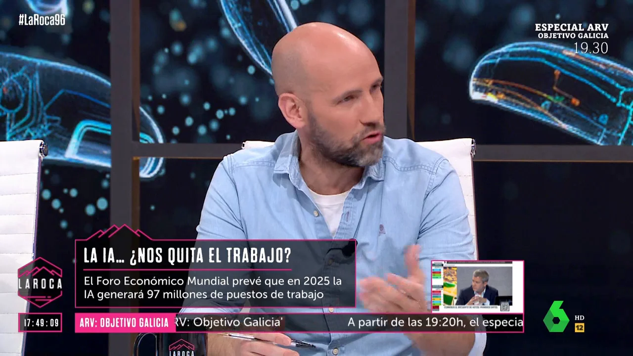 LA ROCA La 'duda' de Gonzalo Miró sobre la IA: "¿Nuria Roca seguirá siendo imprescindible para seguir presentando este programa?" 