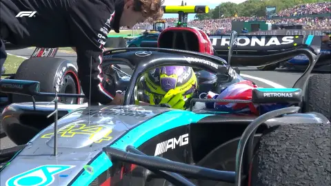 Lewis Hamilton no pudo contenter las lágrimas Lewis Hamilton no pudo contenter las lágrimas