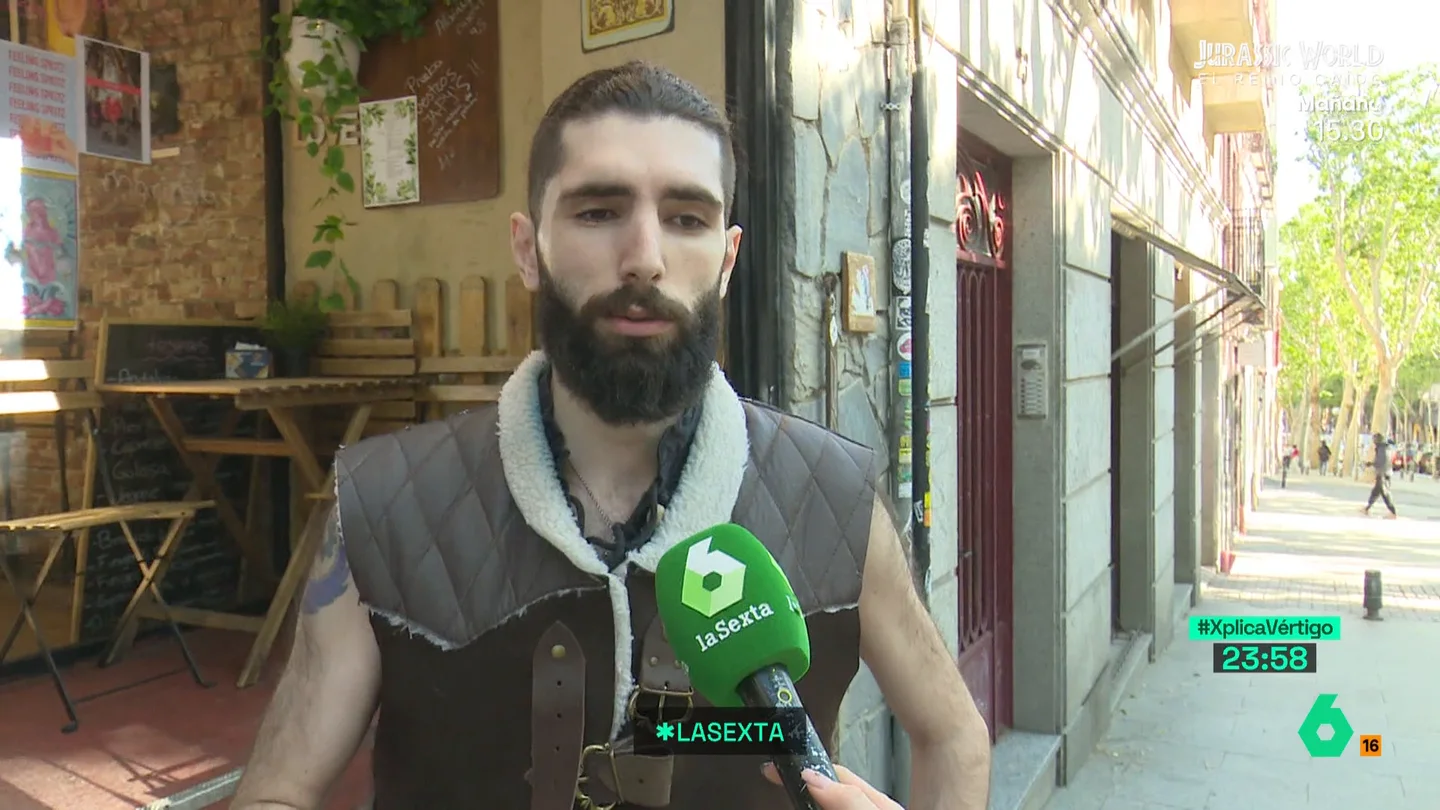 Camareros cuentan sus experiencias en hostelería Camareros cuentan sus experiencias en hostelería