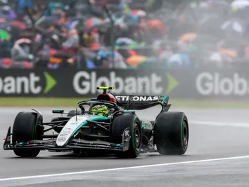 Lewis Hamilton acaba entre lágrimas tras ganar su 9º GP de Gran Bretaña Lewis Hamilton acaba entre lágrimas tras ganar su 9º GP de Gran Bretaña