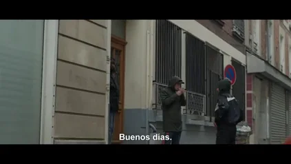 Una joven española enseña a Zazza Saint-Denis dónde se duplica la tasa de criminalidad y estará parte de la villa olímpica Una joven española enseña a Zazza Saint-Denis dónde se duplica la tasa de criminalidad y estará parte de la villa olímpica
